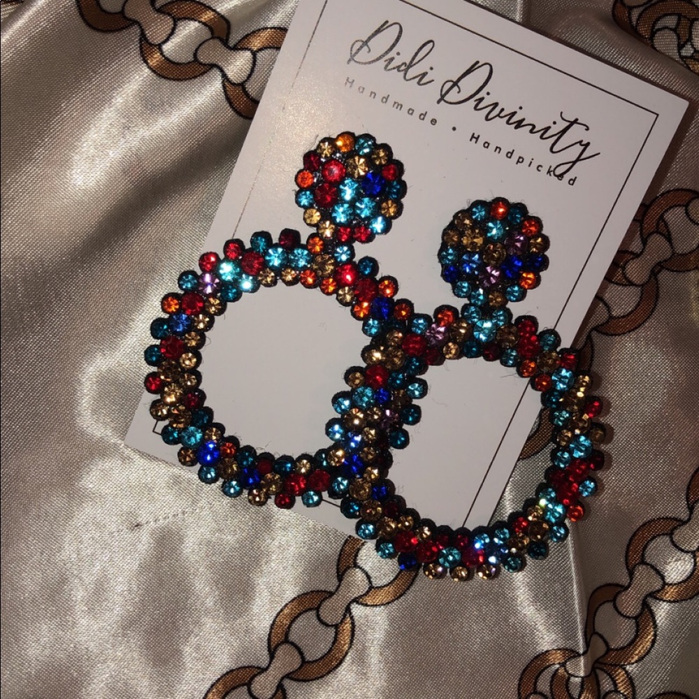Soft Glam Earrings